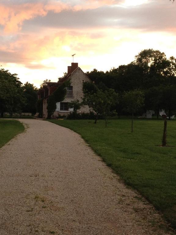 La Touche Bed & Breakfast Menetou-sur-Nahon Eksteriør bilde